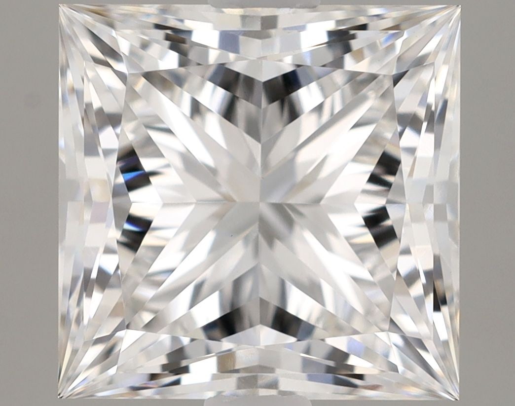 Loose Diamond - PRINCESS 2.38ct F VS1: Loose Diamond - PRINCESS 2.38ct F VS1 Source: This is a real non-mined Diamond that has been grown in a lab Shape: PRINCESS Carats: 2.38 Color: F Clarity: VS1 Certification: IGI Video:
