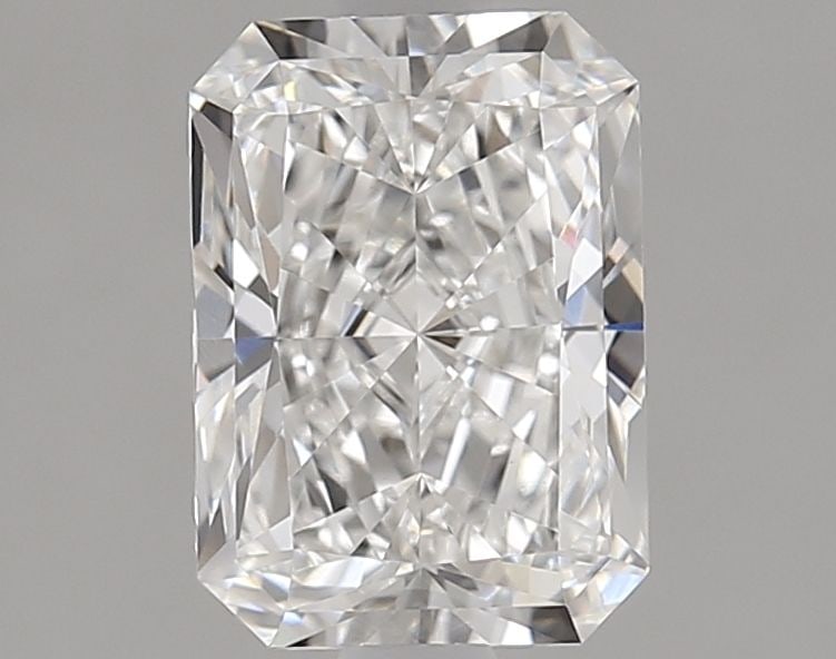 Loose Diamond - RADIANT 1.86ct E VVS2: Loose Diamond - RADIANT 1.86ct E VVS2 Source: This is a real non-mined Diamond that has been grown in a lab Shape: RADIANT Carats: 1.86 Color: E Clarity: VVS2 Certification: IGI Video: