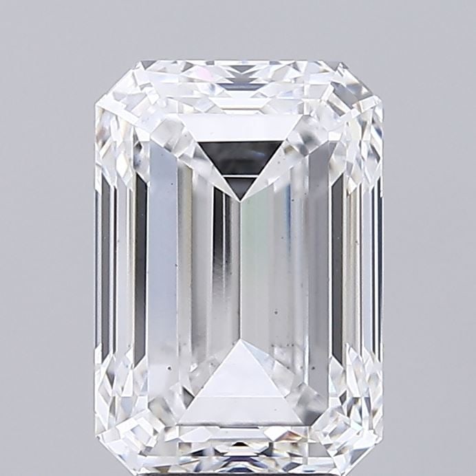Loose Diamond - EMERALD 5.02ct E VS1: Loose Diamond - EMERALD 5.02ct E VS1 Source: This is a real non-mined Diamond that has been grown in a lab Shape: EMERALD Carats: 5.02 Color: E Clarity: VS1 Certification: GIA Video: Video Link