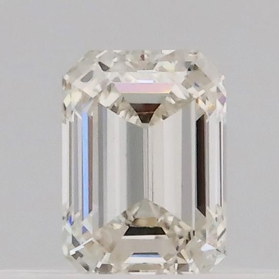 Loose Diamond - EMERALD 0.3ct G VVS2: Loose Diamond - EMERALD 0.3ct G VVS2 Source: This is a real non-mined Diamond that has been grown in a lab Shape: EMERALD Carats: 0.3 Color: G Clarity: VVS2 Certification: IGI Video: Video Link