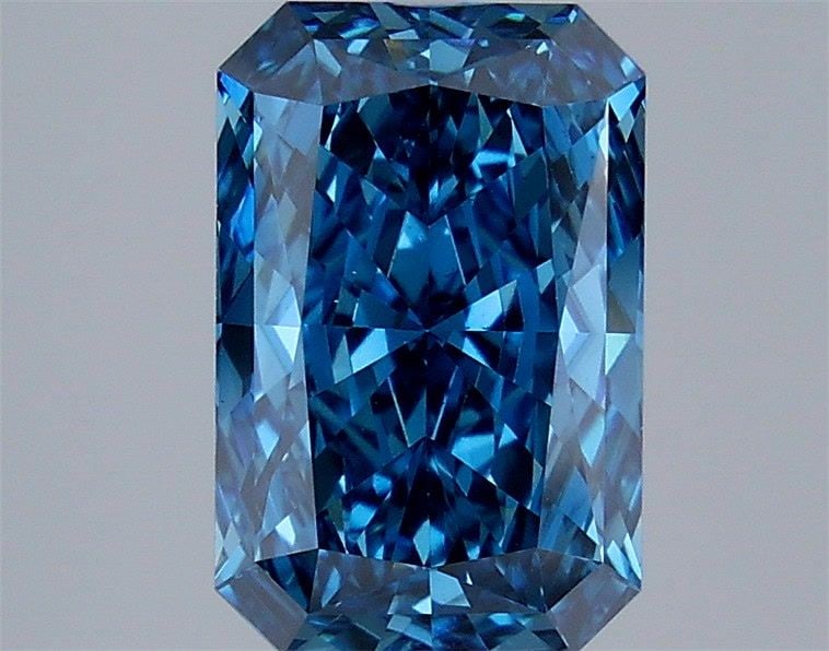 Loose Diamond - RADIANT 3.07ct Fancy Vivid Blue VS1: Loose Diamond - RADIANT 3.07ct Fancy Vivid Blue VS1 Source: This is a real non-mined Diamond that has been grown in a lab Shape: RADIANT Carats: 3.07 Color: Fancy Vivid Blue Certification: IGI Video: