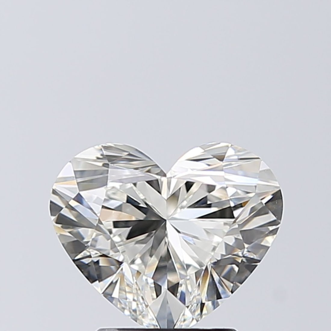Loose Diamond - HEART 2.04ct H VVS2: Loose Diamond - HEART 2.04ct H VVS2 Source: This is a real non-mined Diamond that has been grown in a lab Shape: HEART Carats: 2.04 Color: H Clarity: VVS2 Certification: IGI Video: