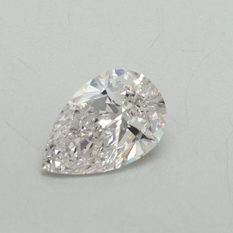 Loose Diamond - PEAR 0.36ct E VS2: Loose Diamond - PEAR 0.36ct E VS2 Source: This is a real non-mined Diamond that has been grown in a lab Shape: PEAR Carats: 0.36 Color: E Clarity: VS2 Certification: IGI Video: