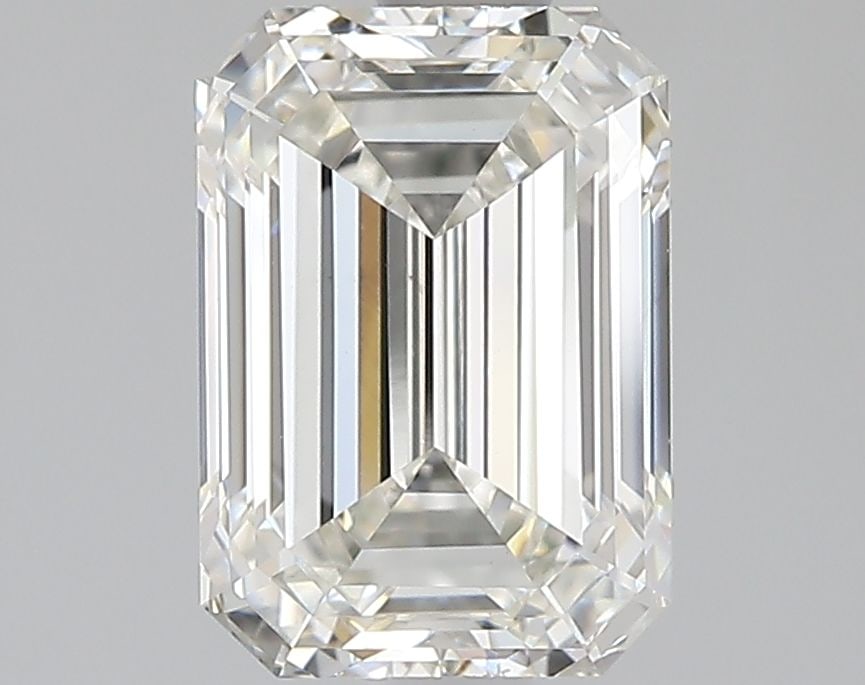 Loose Diamond - EMERALD 1.82ct G VVS2: Loose Diamond - EMERALD 1.82ct G VVS2 Source: This is a real non-mined Diamond that has been grown in a lab Shape: EMERALD Carats: 1.82 Color: G Clarity: VVS2 Certification: IGI Video: