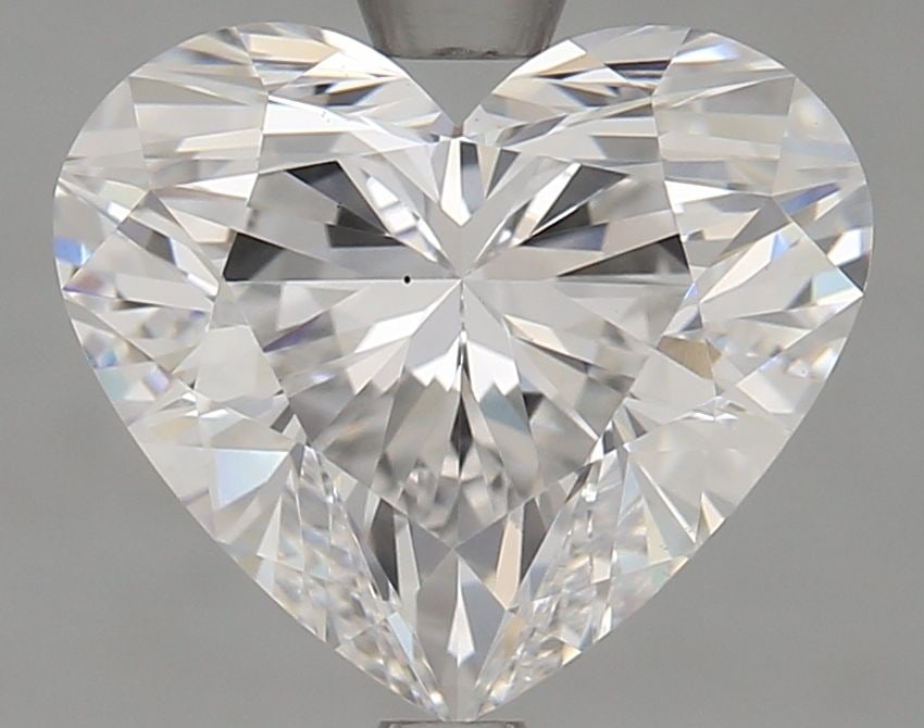 Loose Diamond - HEART 2.72ct D VS2: Loose Diamond - HEART 2.72ct D VS2 Source: This is a real non-mined Diamond that has been grown in a lab Shape: HEART Carats: 2.72 Color: D Clarity: VS2 Certification: GIA Video: