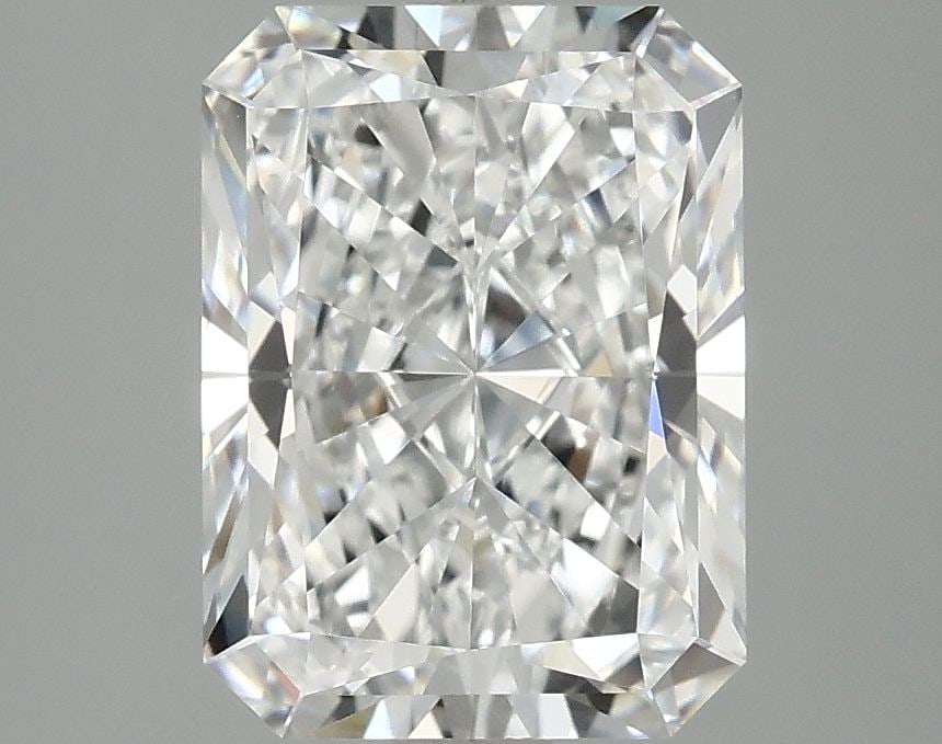 Loose Diamond - RADIANT 3.0ct D VVS2: Loose Diamond - RADIANT 3.0ct D VVS2 Source: This is a real non-mined Diamond that has been grown in a lab Shape: RADIANT Carats: 3.0 Color: D Clarity: VVS2 Certification: IGI Video: Video Link