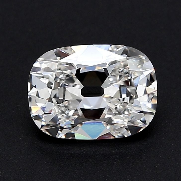 Loose Diamond - CUSHION BRILLIANT 3.02ct E VVS2: Loose Diamond - CUSHION BRILLIANT 3.02ct E VVS2 Source: This is a real non-mined Diamond that has been grown in a lab Shape: CUSHION BRILLIANT Carats: 3.02 Color: E Clarity: VVS2 Certification: IGI