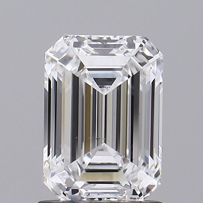 Loose Diamond - EMERALD 1.52ct D VS2: Loose Diamond - EMERALD 1.52ct D VS2 Source: This is a real non-mined Diamond that has been grown in a lab Shape: EMERALD Carats: 1.52 Color: D Clarity: VS2 Certification: IGI Video: