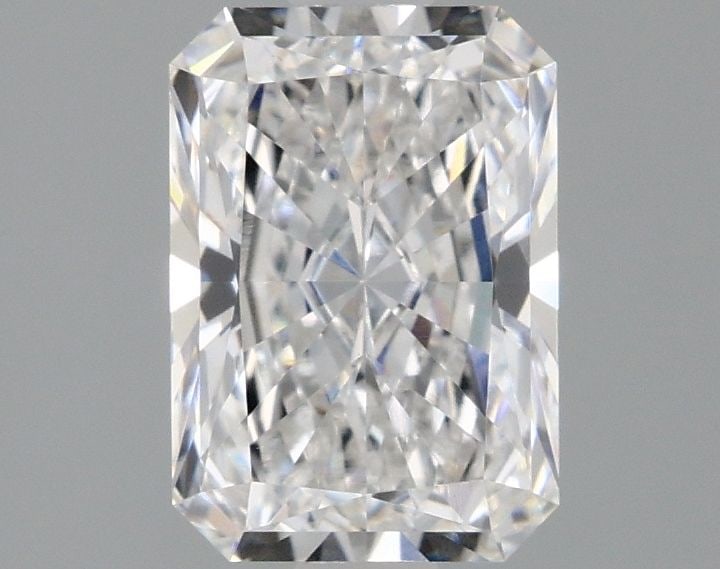 Loose Diamond - RADIANT 1.53ct E VVS1: Loose Diamond - RADIANT 1.53ct E VVS1 Source: This is a real non-mined Diamond that has been grown in a lab Shape: RADIANT Carats: 1.53 Color: E Clarity: VVS1 Certification: IGI Video: