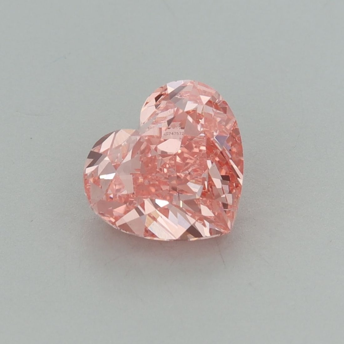 Loose Diamond - HEART 1.84ct Fancy Vivid Pink VS1: Loose Diamond - HEART 1.84ct Fancy Vivid Pink VS1 Source: This is a real non-mined Diamond that has been grown in a lab Shape: HEART Carats: 1.84 Color: Fancy Vivid Pink Certification: IGI Video: