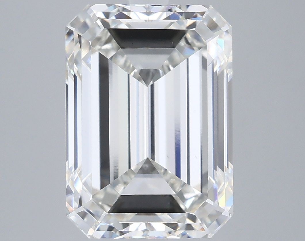 Loose Diamond - EMERALD 6.03ct G VS1: Loose Diamond - EMERALD 6.03ct G VS1 Source: This is a real non-mined Diamond that has been grown in a lab Shape: EMERALD Carats: 6.03 Color: G Clarity: VS1 Certification: IGI Video: