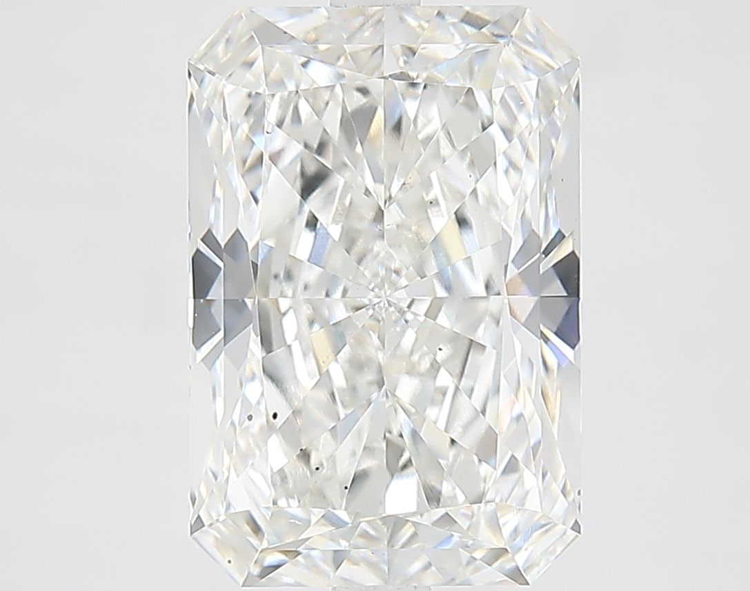 Loose Diamond - RADIANT 5.14ct F VS2: Loose Diamond - RADIANT 5.14ct F VS2 Source: This is a real non-mined Diamond that has been grown in a lab Shape: RADIANT Carats: 5.14 Color: F Clarity: VS2 Certification: IGI Video: Video Link