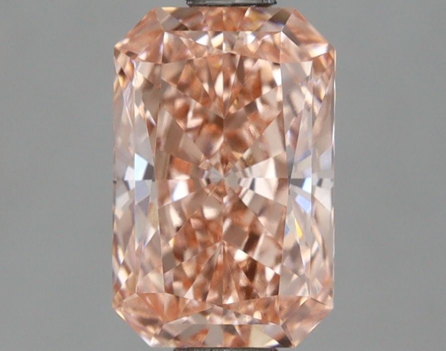 Loose Diamond - RADIANT 1.54ct Fancy Vivid Pink VS1: Loose Diamond - RADIANT 1.54ct Fancy Vivid Pink VS1 Source: This is a real non-mined Diamond that has been grown in a lab Shape: RADIANT Carats: 1.54 Color: Fancy Vivid Pink Certification: IGI Video: