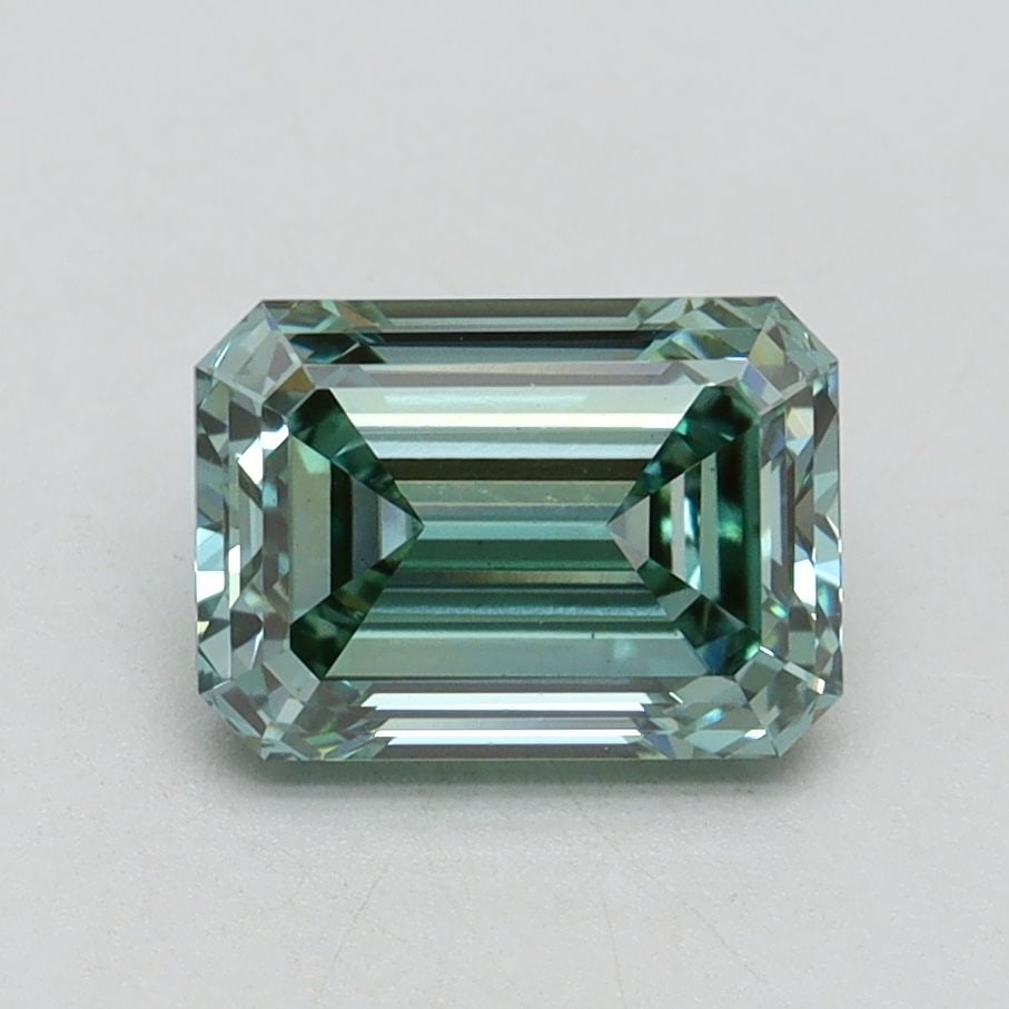 Loose Diamond - EMERALD 1.62ct Fancy Vivid Green VS1: Loose Diamond - EMERALD 1.62ct Fancy Vivid Green VS1 Source: This is a real non-mined Diamond that has been grown in a lab Shape: EMERALD Carats: 1.62 Color: Fancy Vivid Green Certification: IGI Video
