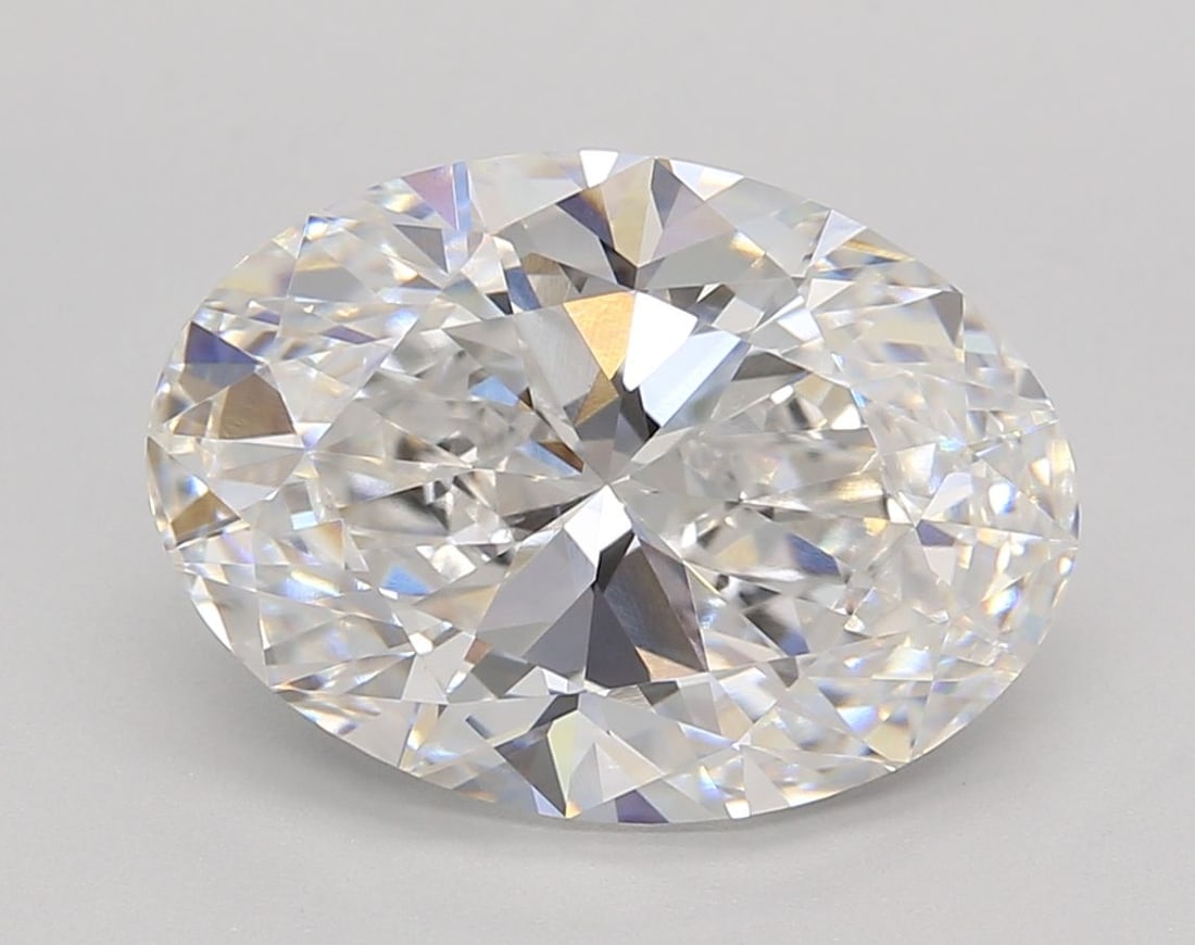Loose Diamond - OVAL 5.2ct E VS1: Loose Diamond - OVAL 5.2ct E VS1 Source: This is a real non-mined Diamond that has been grown in a lab Shape: OVAL Carats: 5.2 Color: E Clarity: VS1 Certification: NONE Video: