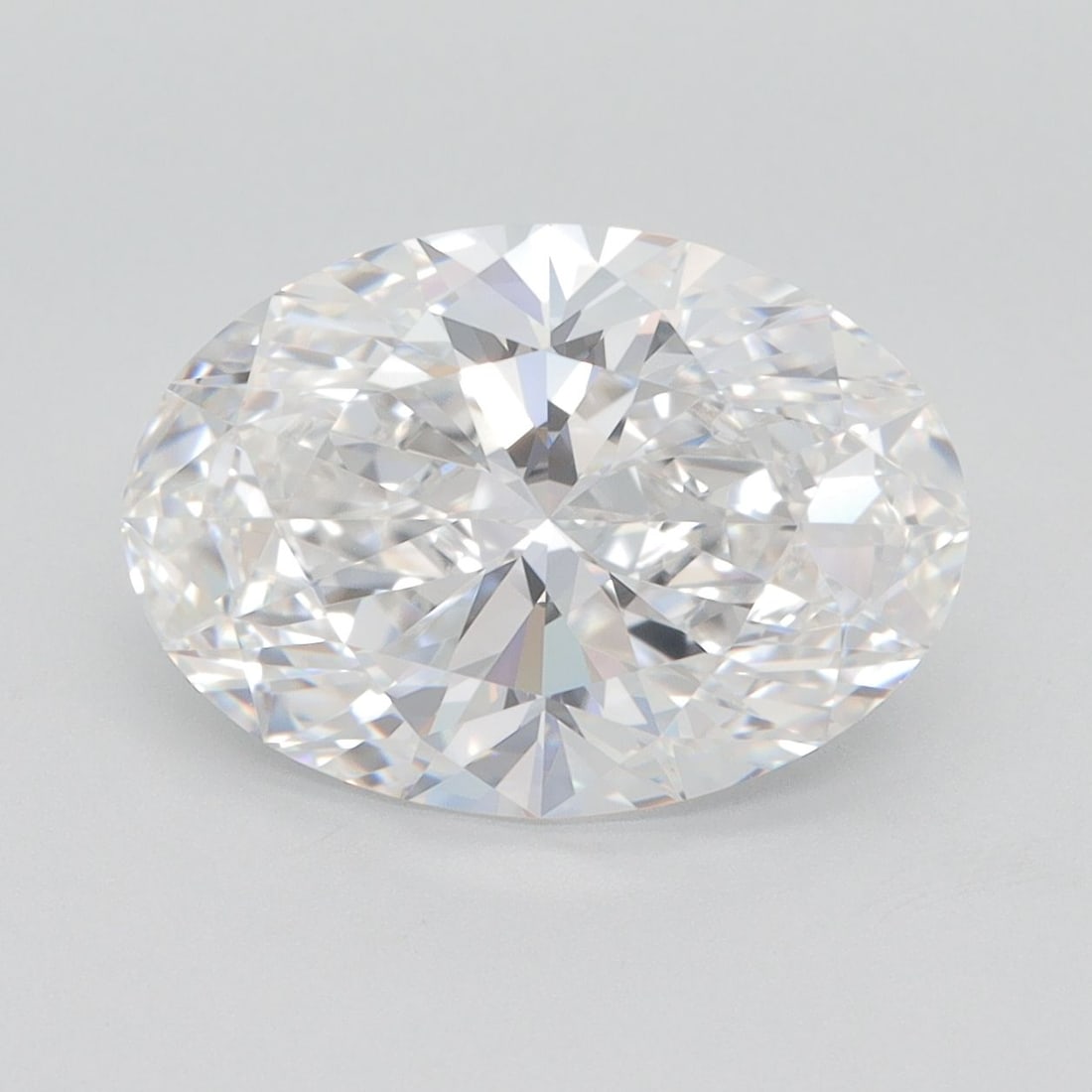 Loose Diamond - OVAL 4.12ct F VVS1: Loose Diamond - OVAL 4.12ct F VVS1 Source: This is a real non-mined Diamond that has been grown in a lab Shape: OVAL Carats: 4.12 Color: F Clarity: VVS1 Certification: GIA Video:
