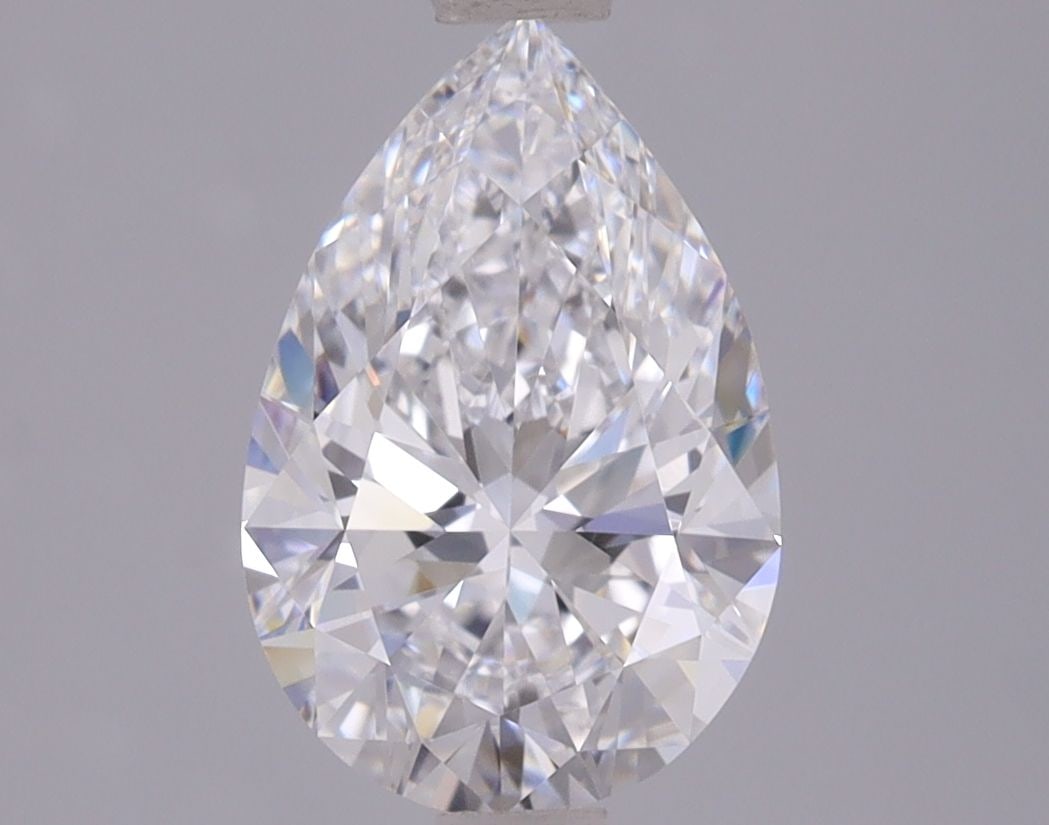 Loose Diamond - PEAR 2.0ct D VVS2: Loose Diamond - PEAR 2.0ct D VVS2 Source: This is a real non-mined Diamond that has been grown in a lab Shape: PEAR Carats: 2.0 Color: D Clarity: VVS2 Certification: IGI Video: Video Link PLEASE