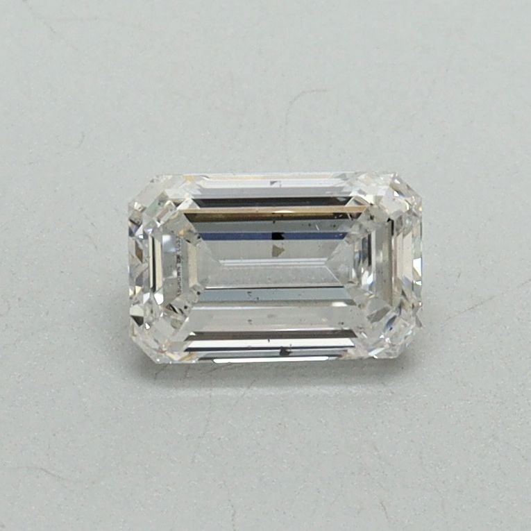 Loose Diamond - EMERALD 0.5ct F SI1: Loose Diamond - EMERALD 0.5ct F SI1 Source: This is a real non-mined Diamond that has been grown in a lab Shape: EMERALD Carats: 0.5 Color: F Clarity: SI1 Certification: IGI Video: Video Link PLEASE