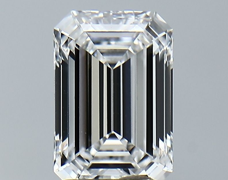 Loose Diamond - EMERALD 2.11ct E VVS2: Loose Diamond - EMERALD 2.11ct E VVS2 Source: This is a real non-mined Diamond that has been grown in a lab Shape: EMERALD Carats: 2.11 Color: E Clarity: VVS2 Certification: GIA Video: