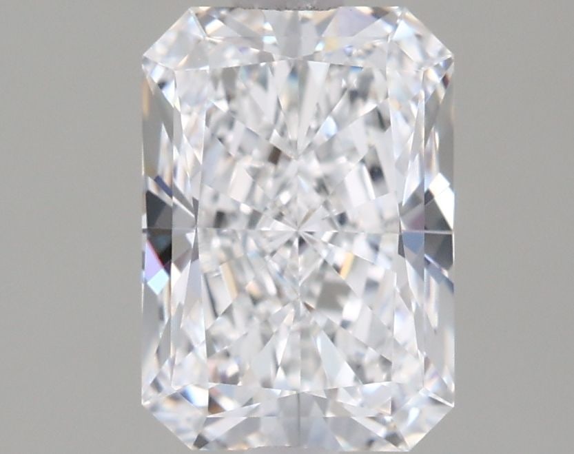 Loose Diamond - RADIANT 1.57ct E VVS1: Loose Diamond - RADIANT 1.57ct E VVS1 Source: This is a real non-mined Diamond that has been grown in a lab Shape: RADIANT Carats: 1.57 Color: E Clarity: VVS1 Certification: IGI Video: