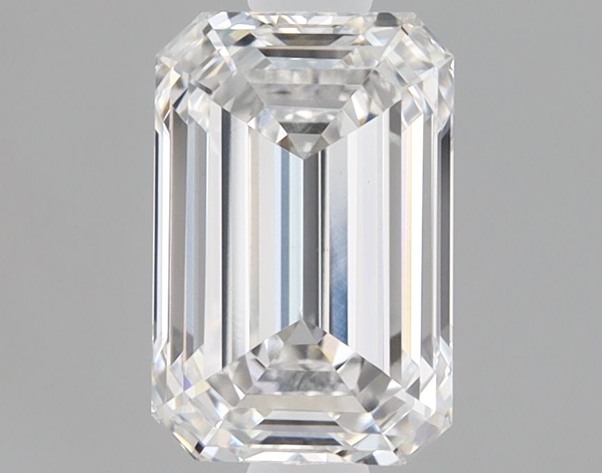 Loose Diamond - EMERALD 1.04ct D VVS2: Loose Diamond - EMERALD 1.04ct D VVS2 Source: This is a real non-mined Diamond that has been grown in a lab Shape: EMERALD Carats: 1.04 Color: D Clarity: VVS2 Certification: IGI Video: