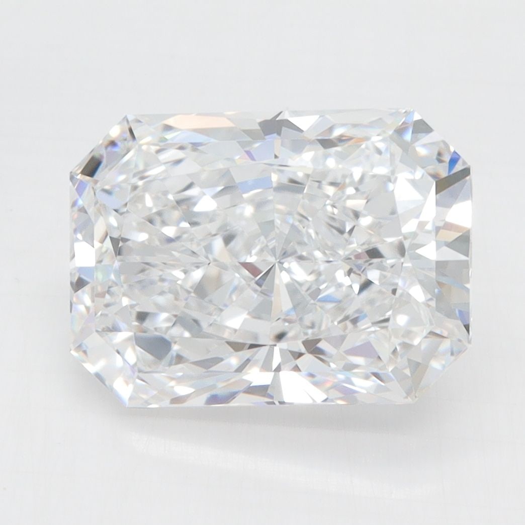 Loose Diamond - RADIANT 4.08ct D VVS1: Loose Diamond - RADIANT 4.08ct D VVS1 Source: This is a real non-mined Diamond that has been grown in a lab Shape: RADIANT Carats: 4.08 Color: D Clarity: VVS1 Certification: IGI Video: