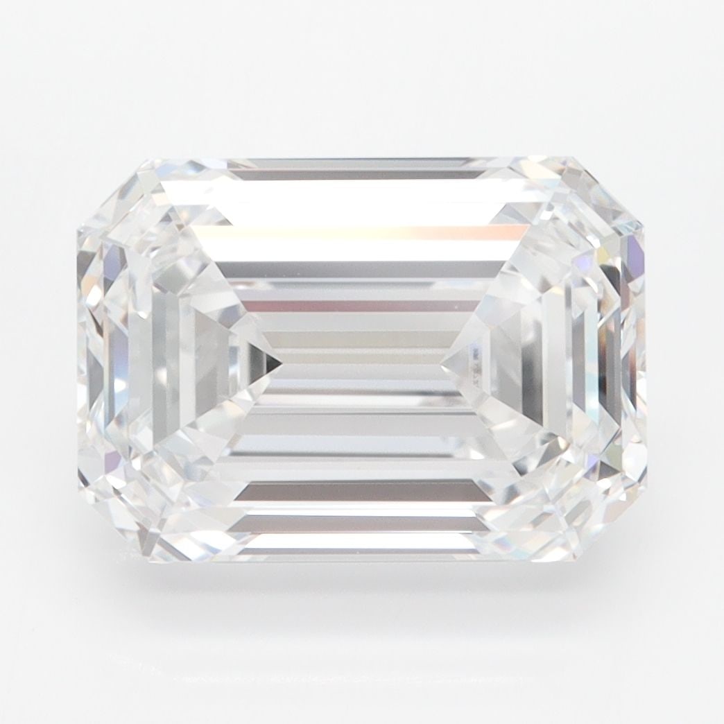 Loose Diamond - EMERALD 5.03ct D VVS2: Loose Diamond - EMERALD 5.03ct D VVS2 Source: This is a real non-mined Diamond that has been grown in a lab Shape: EMERALD Carats: 5.03 Color: D Clarity: VVS2 Certification: IGI Video: