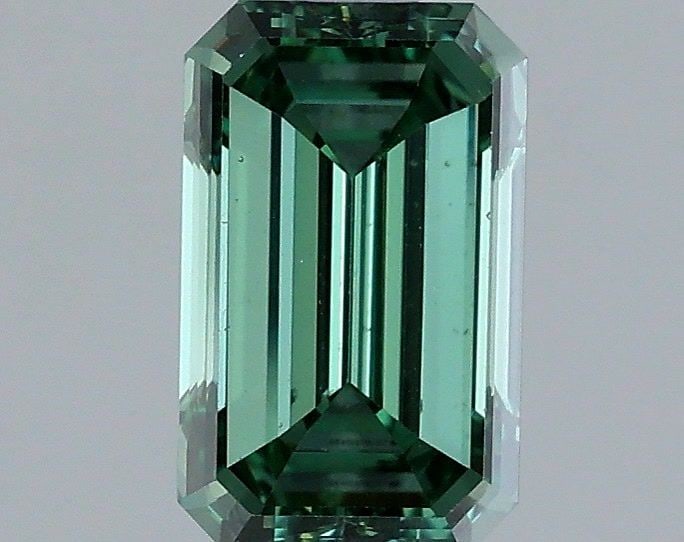 Loose Diamond - EMERALD 1.5ct Fancy Vivid Green VS2: Loose Diamond - EMERALD 1.5ct Fancy Vivid Green VS2 Source: This is a real non-mined Diamond that has been grown in a lab Shape: EMERALD Carats: 1.5 Color: Fancy Vivid Green Certification: IGI Video: