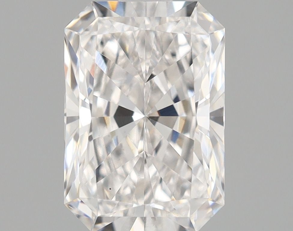 Loose Diamond - RADIANT 1.07ct E VS1: Loose Diamond - RADIANT 1.07ct E VS1 Source: This is a real non-mined Diamond that has been grown in a lab Shape: RADIANT Carats: 1.07 Color: E Clarity: VS1 Certification: IGI Video: