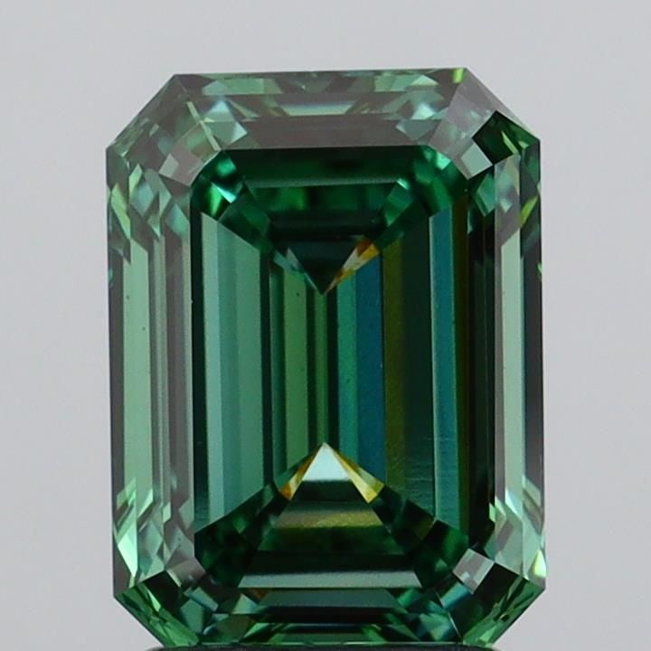 Loose Diamond - EMERALD 2.07ct Fancy Vivid Green VS1: Loose Diamond - EMERALD 2.07ct Fancy Vivid Green VS1 Source: This is a real non-mined Diamond that has been grown in a lab Shape: EMERALD Carats: 2.07 Color: Fancy Vivid Green Certification: IGI