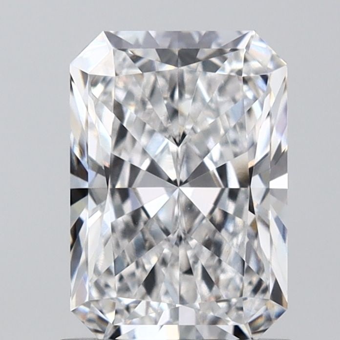 Loose Diamond - RADIANT 1.26ct E VVS2: Loose Diamond - RADIANT 1.26ct E VVS2 Source: This is a real non-mined Diamond that has been grown in a lab Shape: RADIANT Carats: 1.26 Color: E Clarity: VVS2 Certification: IGI Video:
