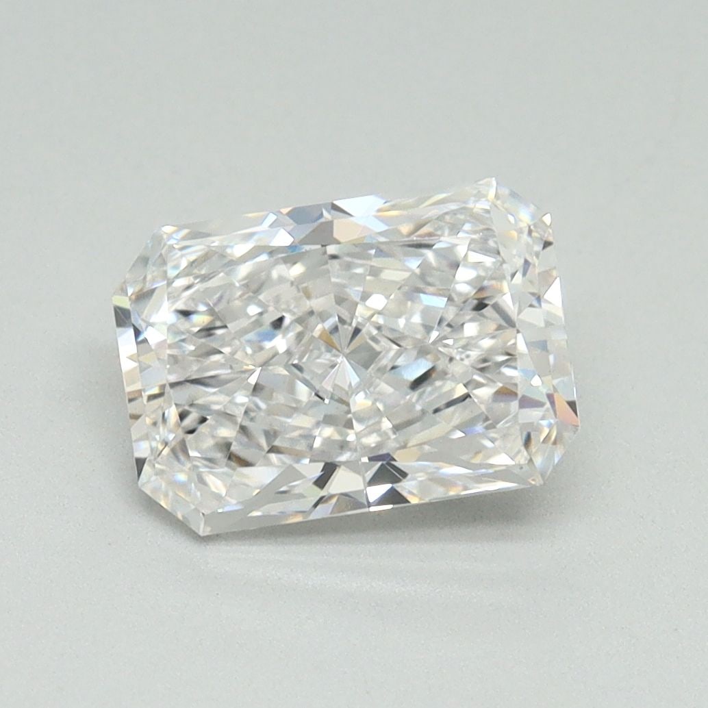 Loose Diamond - RADIANT 1.78ct E VS1: Loose Diamond - RADIANT 1.78ct E VS1 Source: This is a real non-mined Diamond that has been grown in a lab Shape: RADIANT Carats: 1.78 Color: E Clarity: VS1 Certification: IGI Video: