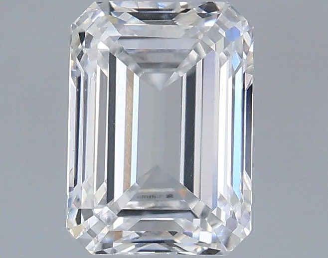 Loose Diamond - EMERALD 1.0ct D VS1: Loose Diamond - EMERALD 1.0ct D VS1 Source: This is a real non-mined Diamond that has been grown in a lab Shape: EMERALD Carats: 1.0 Color: D Clarity: VS1 Certification: IGI Video: