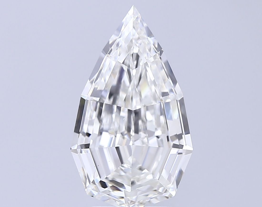Loose Diamond - PEAR 4.09ct F VS1: Loose Diamond - PEAR 4.09ct F VS1 Source: This is a real non-mined Diamond that has been grown in a lab Shape: PEAR Carats: 4.09 Color: F Clarity: VS1 Certification: IGI Video: