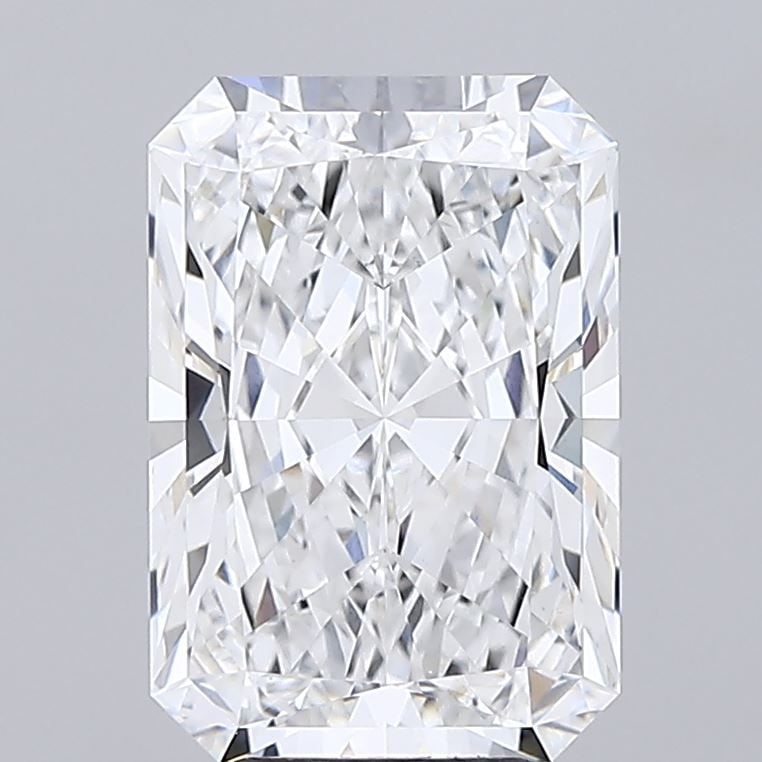 Loose Diamond - RADIANT 5.03ct D VS1: Loose Diamond - RADIANT 5.03ct D VS1 Source: This is a real non-mined Diamond that has been grown in a lab Shape: RADIANT Carats: 5.03 Color: D Clarity: VS1 Certification: GCAL Video: