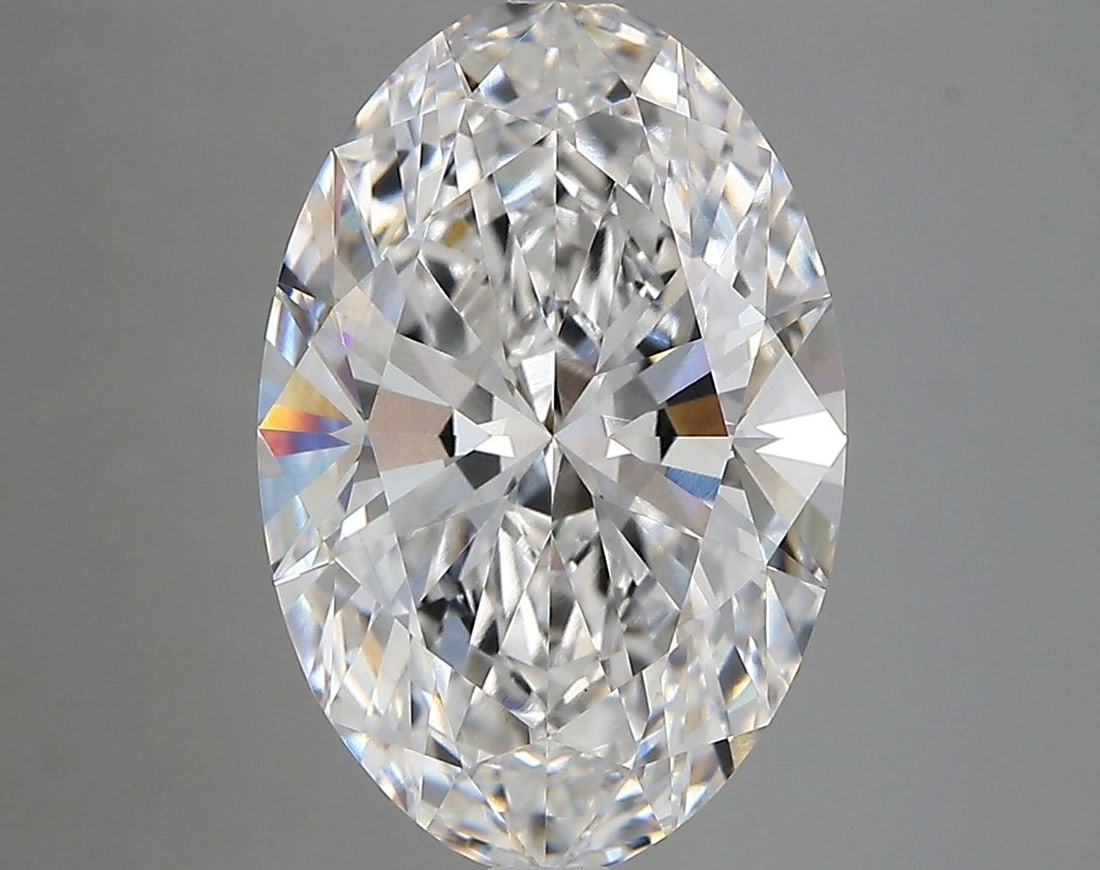 Loose Diamond - OVAL 4.83ct D VVS2: Loose Diamond - OVAL 4.83ct D VVS2 Source: This is a real non-mined Diamond that has been grown in a lab Shape: OVAL Carats: 4.83 Color: D Clarity: VVS2 Certification: IGI Video: