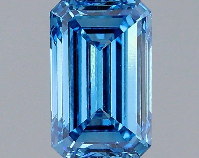 Loose Diamond - EMERALD 1.48ct Fancy Vivid Blue VS1: Loose Diamond - EMERALD 1.48ct Fancy Vivid Blue VS1 Source: This is a real non-mined Diamond that has been grown in a lab Shape: EMERALD Carats: 1.48 Color: Fancy Vivid Blue Certification: IGI Video: