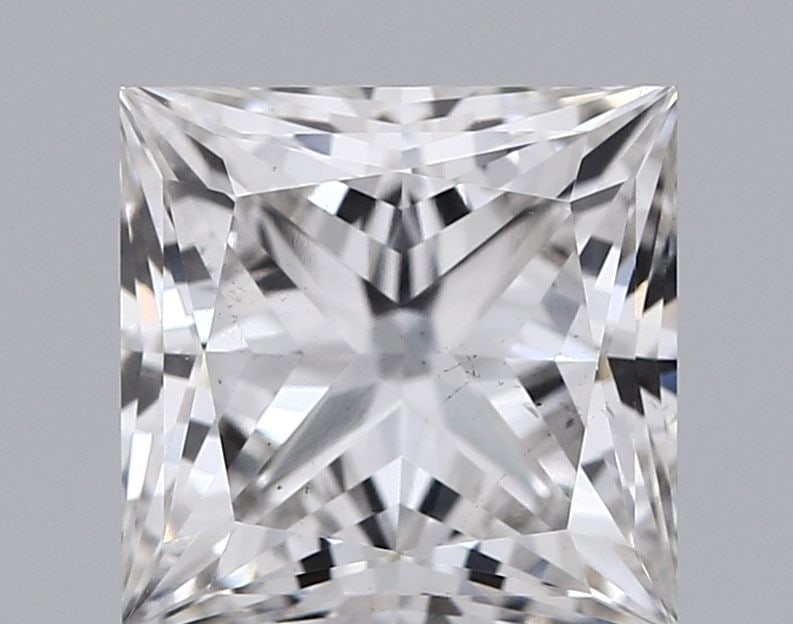 Loose Diamond - PRINCESS 3.03ct G VS2: Loose Diamond - PRINCESS 3.03ct G VS2 Source: This is a real non-mined Diamond that has been grown in a lab Shape: PRINCESS Carats: 3.03 Color: G Clarity: VS2 Certification: IGI Video:
