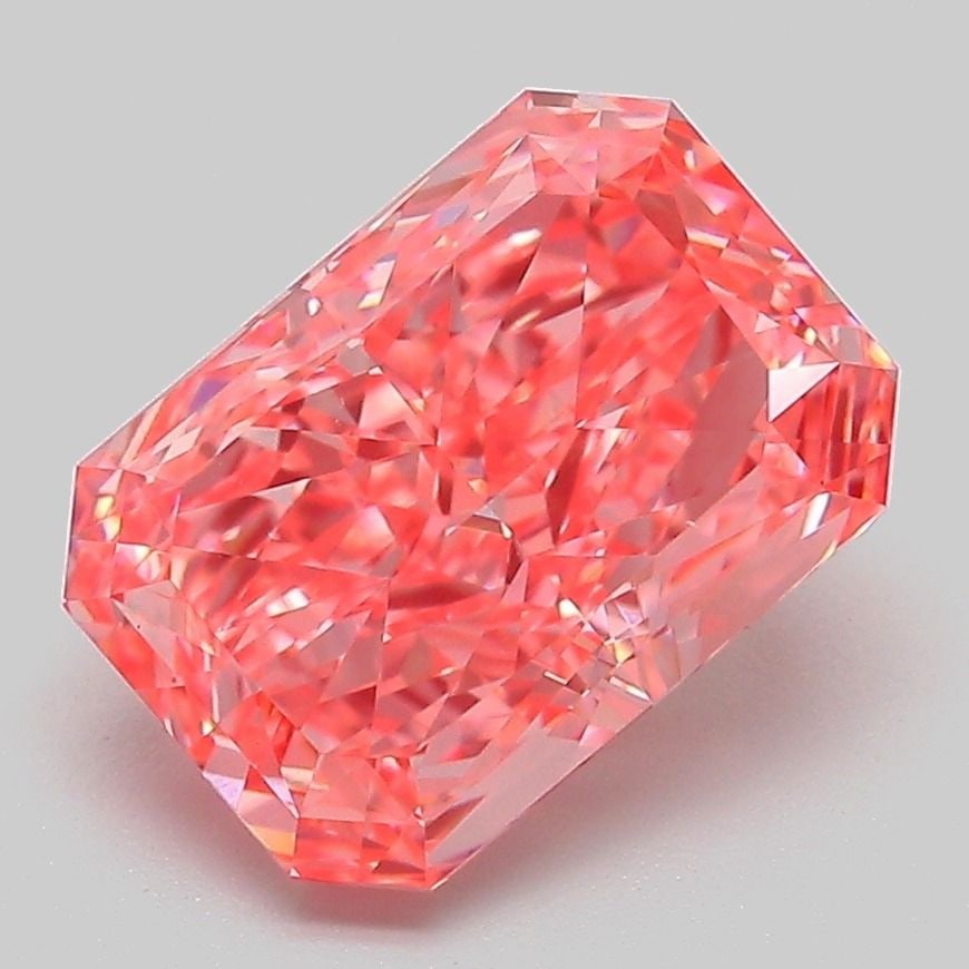 Loose Diamond - RADIANT 3.11ct Fancy Vivid Pink VS1: Loose Diamond - RADIANT 3.11ct Fancy Vivid Pink VS1 Source: This is a real non-mined Diamond that has been grown in a lab Shape: RADIANT Carats: 3.11 Color: Fancy Vivid Pink Certification: IGI Video: