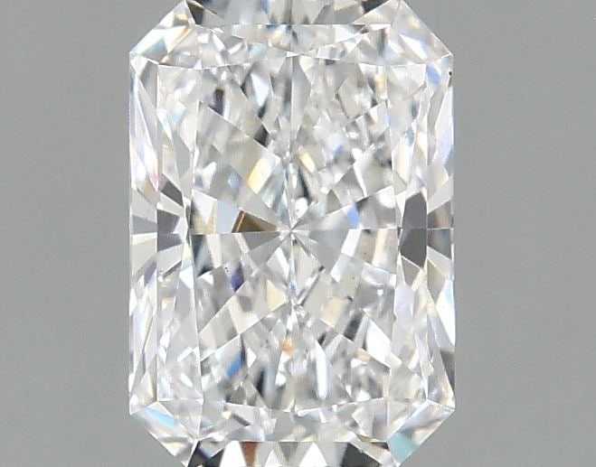 Loose Diamond - RADIANT 1.27ct D VS1: Loose Diamond - RADIANT 1.27ct D VS1 Source: This is a real non-mined Diamond that has been grown in a lab Shape: RADIANT Carats: 1.27 Color: D Clarity: VS1 Certification: IGI Video: