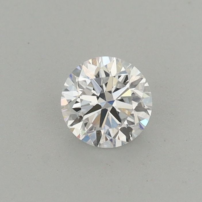 Loose Diamond - ROUND 0.33ct E VS2: Loose Diamond - ROUND 0.33ct E VS2 Source: This is a real non-mined Diamond that has been grown in a lab Shape: ROUND Carats: 0.33 Color: E Clarity: VS2 Certification: IGI Video: