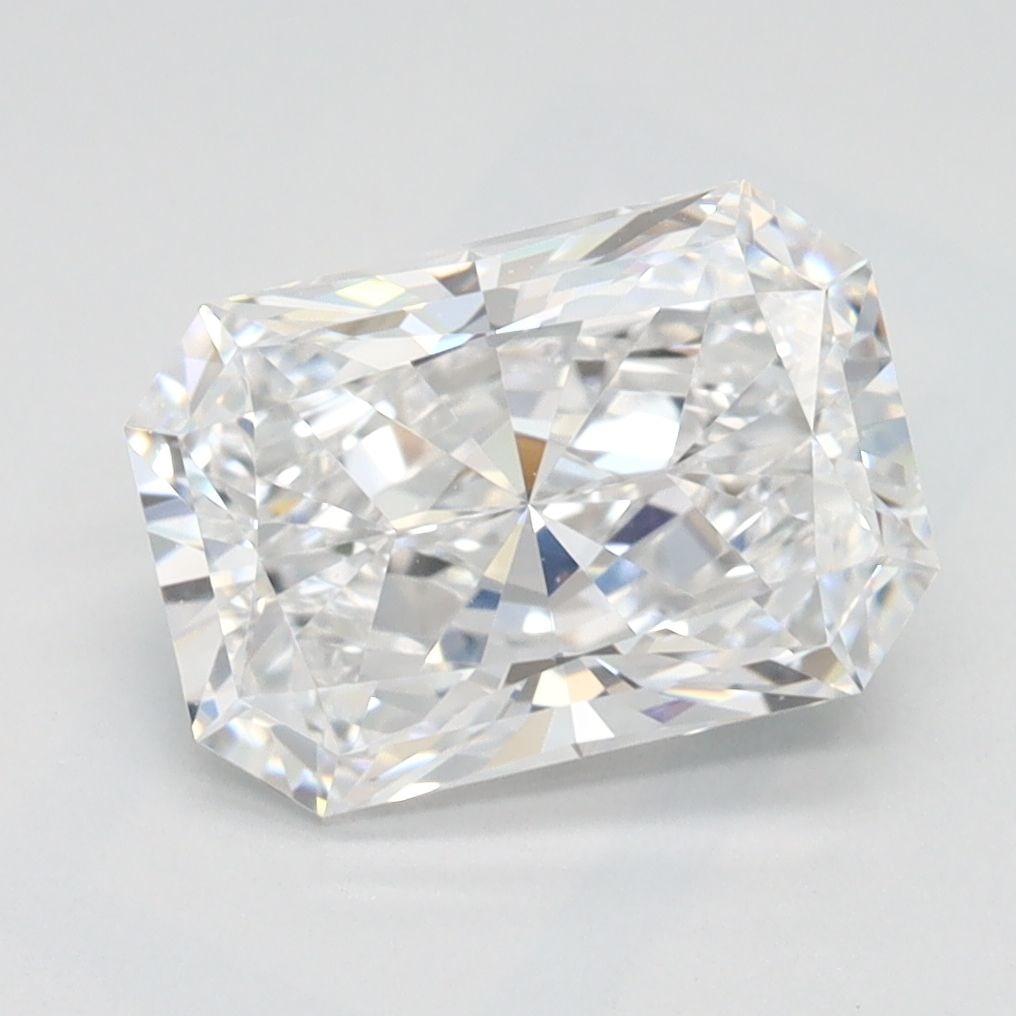 Loose Diamond - RADIANT 2.04ct D IF: Loose Diamond - RADIANT 2.04ct D IF Source: This is a real non-mined Diamond that has been grown in a lab Shape: RADIANT Carats: 2.04 Color: D Clarity: IF Certification: IGI Video: