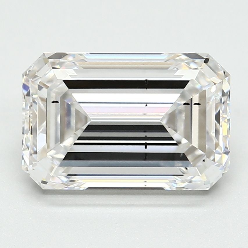 Loose Diamond - EMERALD 4.08ct E SI1: Loose Diamond - EMERALD 4.08ct E SI1 Source: This is a real non-mined Diamond that has been grown in a lab Shape: EMERALD Carats: 4.08 Color: E Clarity: SI1 Certification: IGI Video: