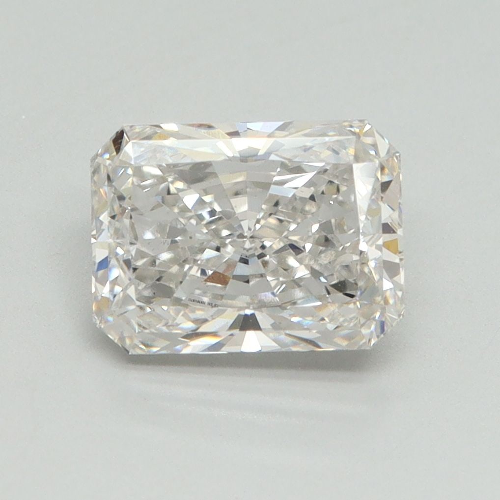 Loose Diamond - RADIANT 2.11ct F VS2: Loose Diamond - RADIANT 2.11ct F VS2 Source: This is a real non-mined Diamond that has been grown in a lab Shape: RADIANT Carats: 2.11 Color: F Clarity: VS2 Certification: GSI Video: