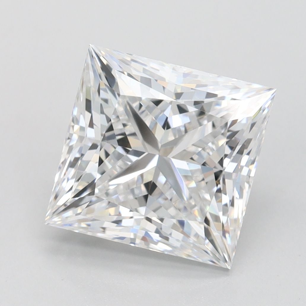 Loose Diamond - PRINCESS 2.7ct D IF: Loose Diamond - PRINCESS 2.7ct D IF Source: This is a real non-mined Diamond that has been grown in a lab Shape: PRINCESS Carats: 2.7 Color: D Clarity: IF Certification: IGI Video: