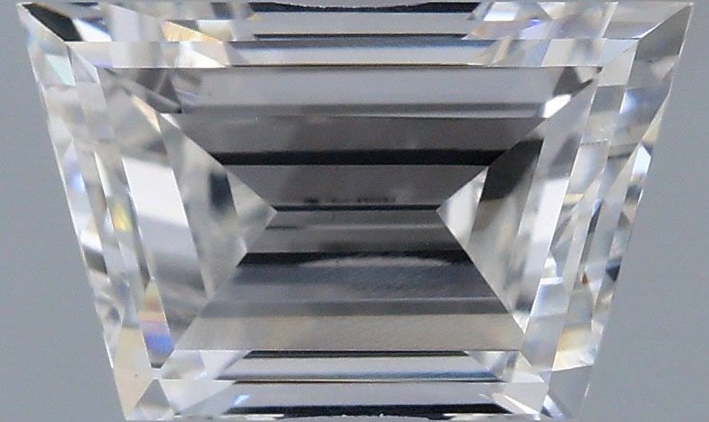Loose Diamond - TRAPEZOID 0.87ct F VS1: Loose Diamond - TRAPEZOID 0.87ct F VS1 Source: This is a real non-mined Diamond that has been grown in a lab Shape: TRAPEZOID Carats: 0.87 Color: F Clarity: VS1 Certification: IGI Video: