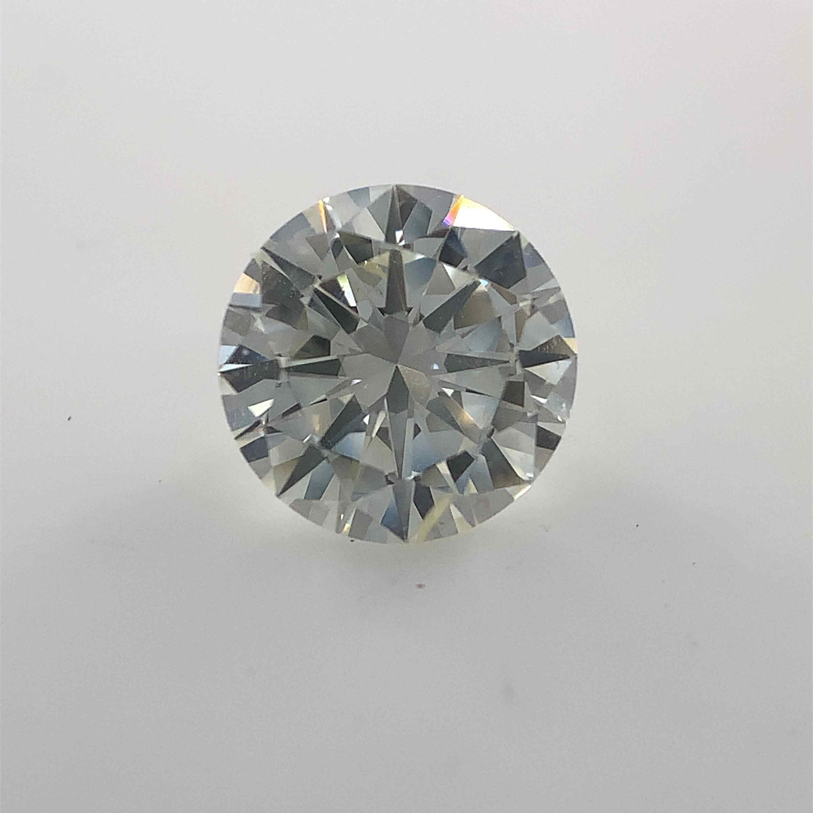 Loose Diamond - ROUND 1.18ct J SI1: Loose Diamond - ROUND 1.18ct J SI1 Source: Natural Shape: ROUND Carats: 1.18 Color: J Clarity: SI1 Certification: NONE Video: