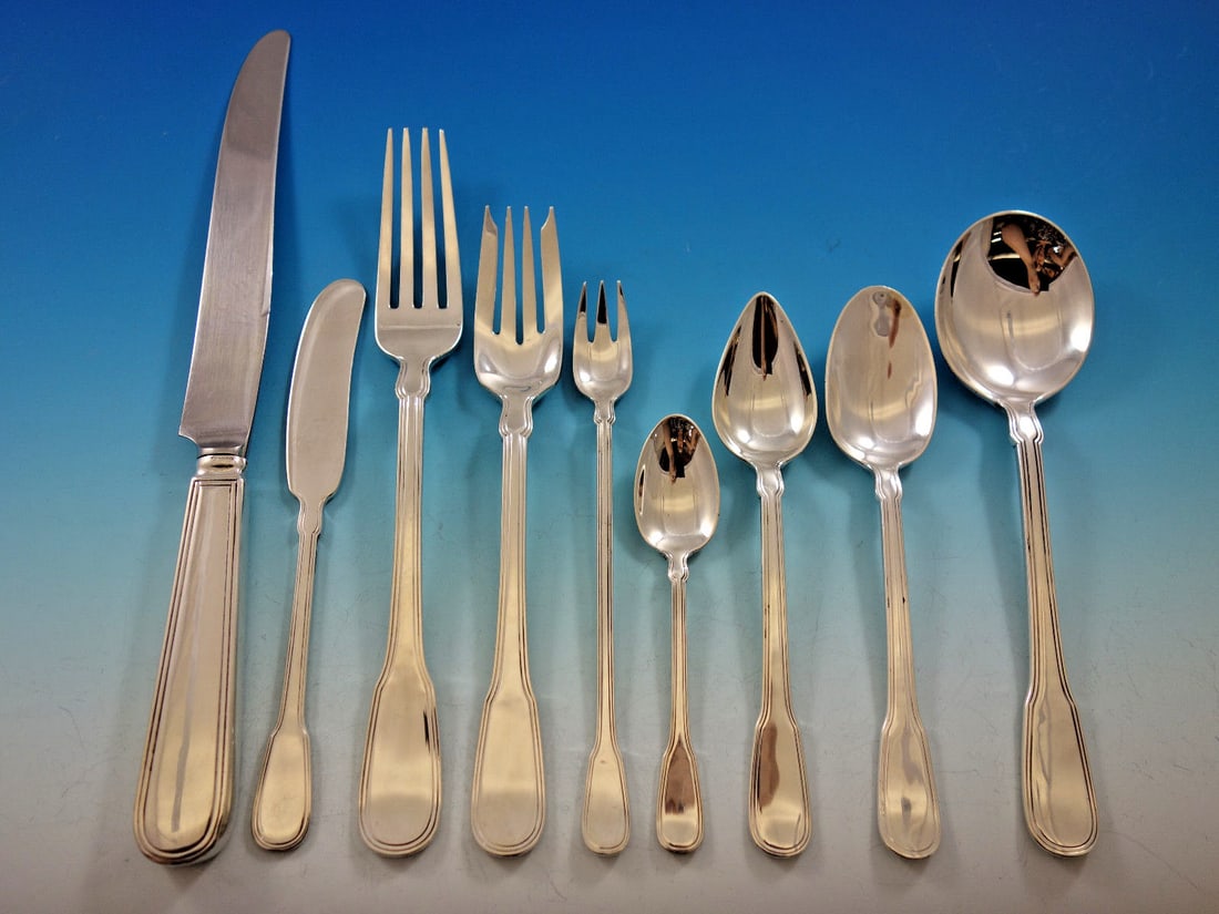 Tiffany Hamilton Sterling Silver 117 Piece Flatware Set with Chest: Tiffany Hamilton Sterling Silver 117 Piece Flatware Set with Chest This is a Tiffany & Co. Hamilton pattern sterling silver flatware set, crafted in the United States and dating to around 1938. The se
