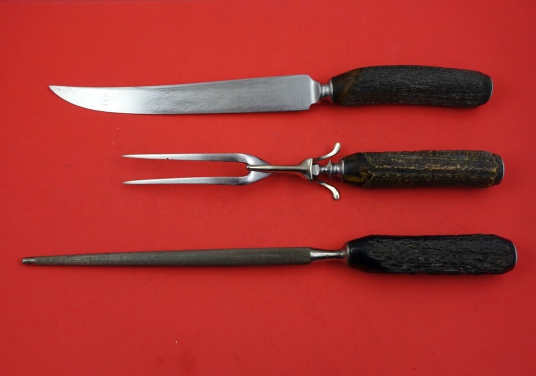 Staghorn Sterling Silver 3-Piece Roast Carving Set 1850-1899: Staghorn Sterling Silver 3-Piece Roast Carving Set 1850-1899 This exquisite Staghorn pattern roast carving set, crafted by various makers, features a beautiful composition of sterling silver. The thre