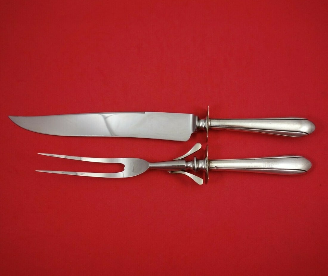Towle Lady Diana Vintage Sterling Silver 2-Piece Roast Carving Set: Towle Lady Diana Vintage Sterling Silver 2-Piece Roast Carving Set Presenting a vintage 2-piece roast carving set from the renowned Lady Diana pattern by Towle. Crafted from sterling silver with hollo